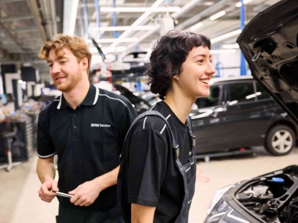 Praktykanci w Serwisie BMW